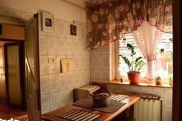 URGENT !Casa de vanzare ,zona gării.