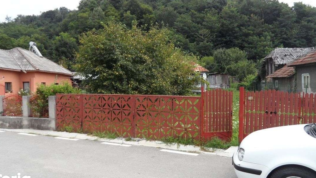 Urgent Casa demolabila in Gheboieni
