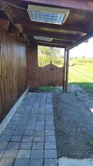 Urgent gradina cu cabana