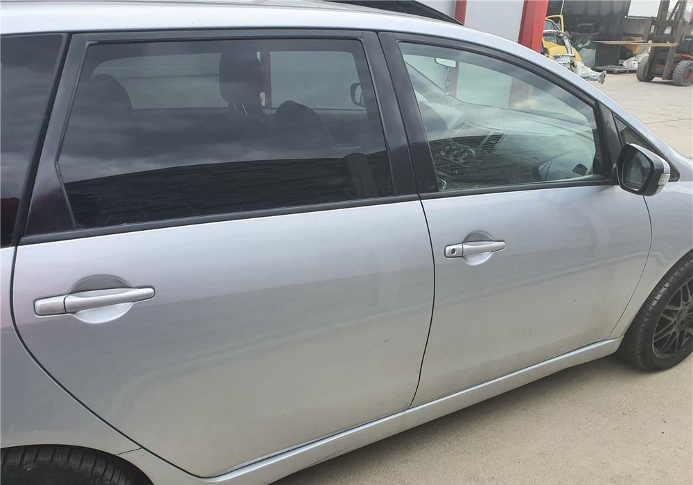 Usa dreapta spate MITSUBISHI GRANDIS an 2006