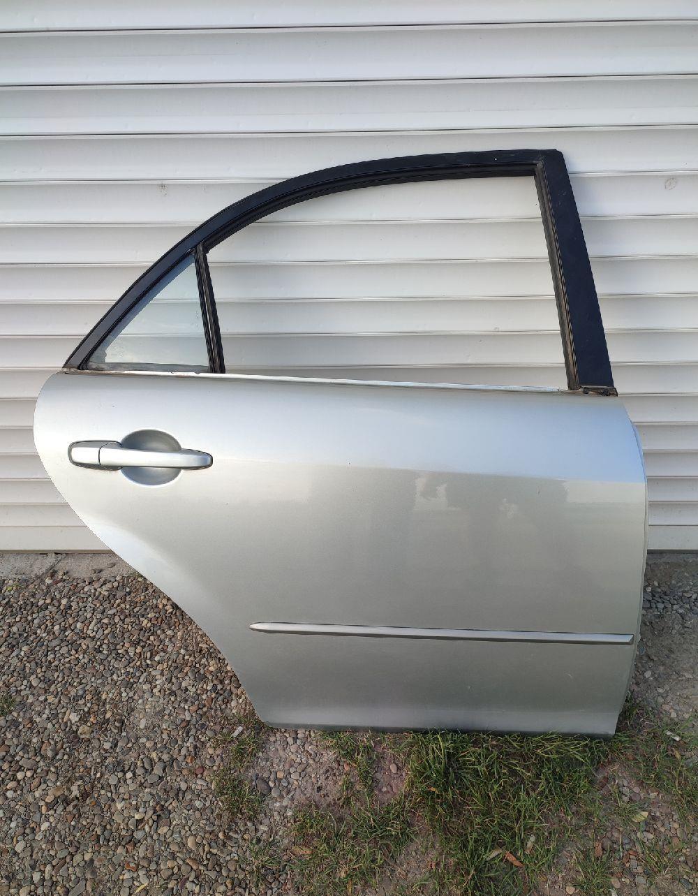 usa spate dreapta mazda 6 sedan