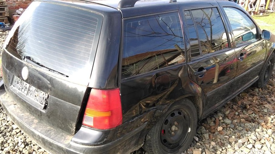 USI VW Golf 4, an 2001