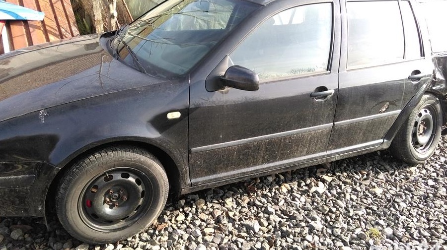 USI VW Golf 4, an 2001