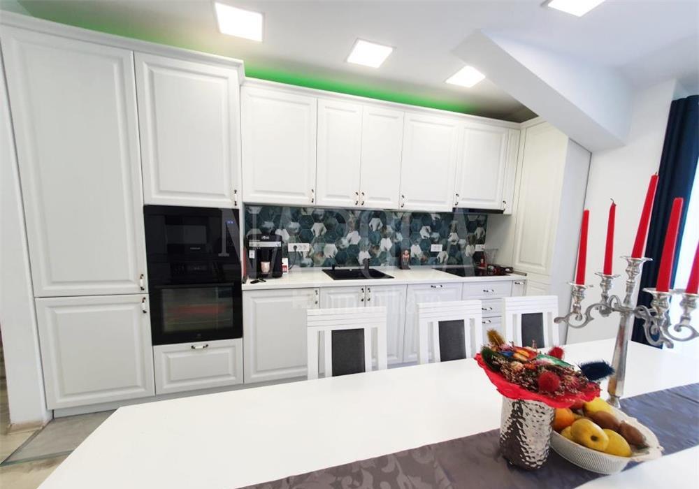 VA3 121337 Apartament cu 3 camere si parcare subterana in Floresti, zona Eroilor!
