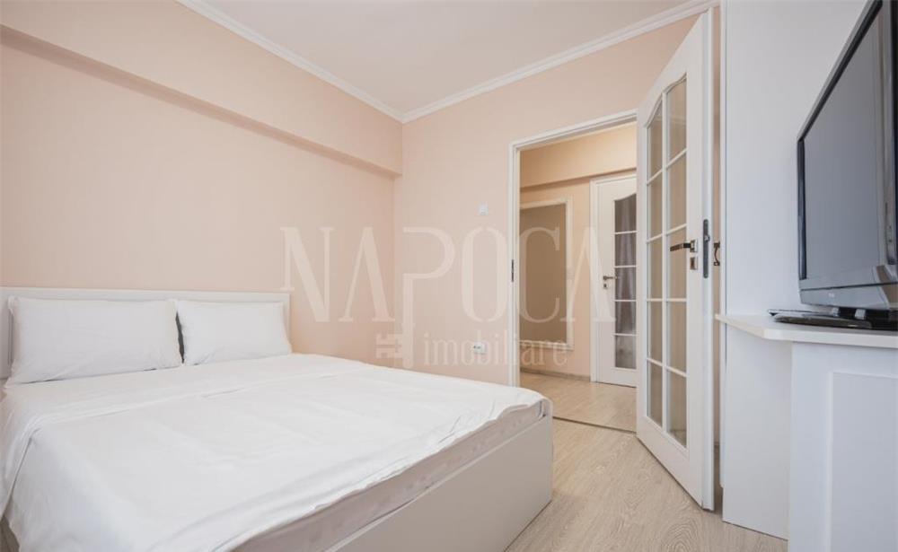 VA4 116196 Apartament cu 4 camere, spatios, cu panorama, in zona Lotus Nufarul Oradea.