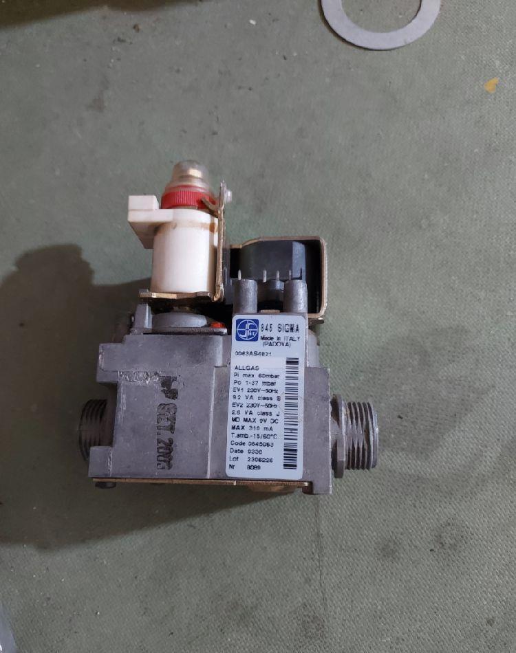 Vana de gaz centrala termica