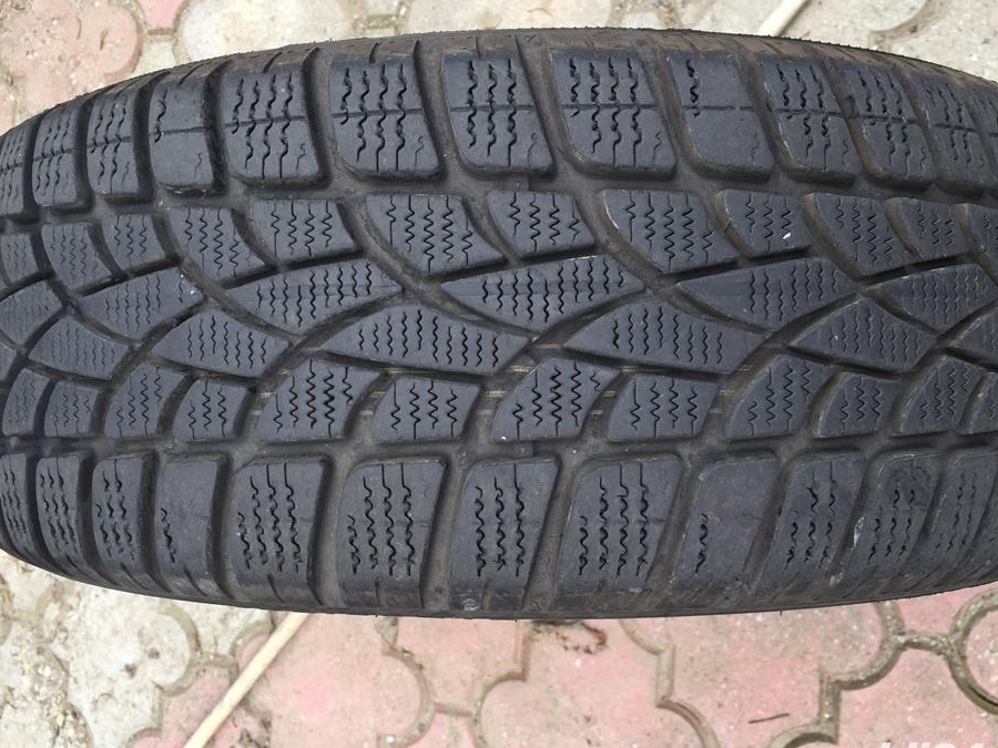 vand 4 jenti aluminiu Mercedes cu patru cauciucuri