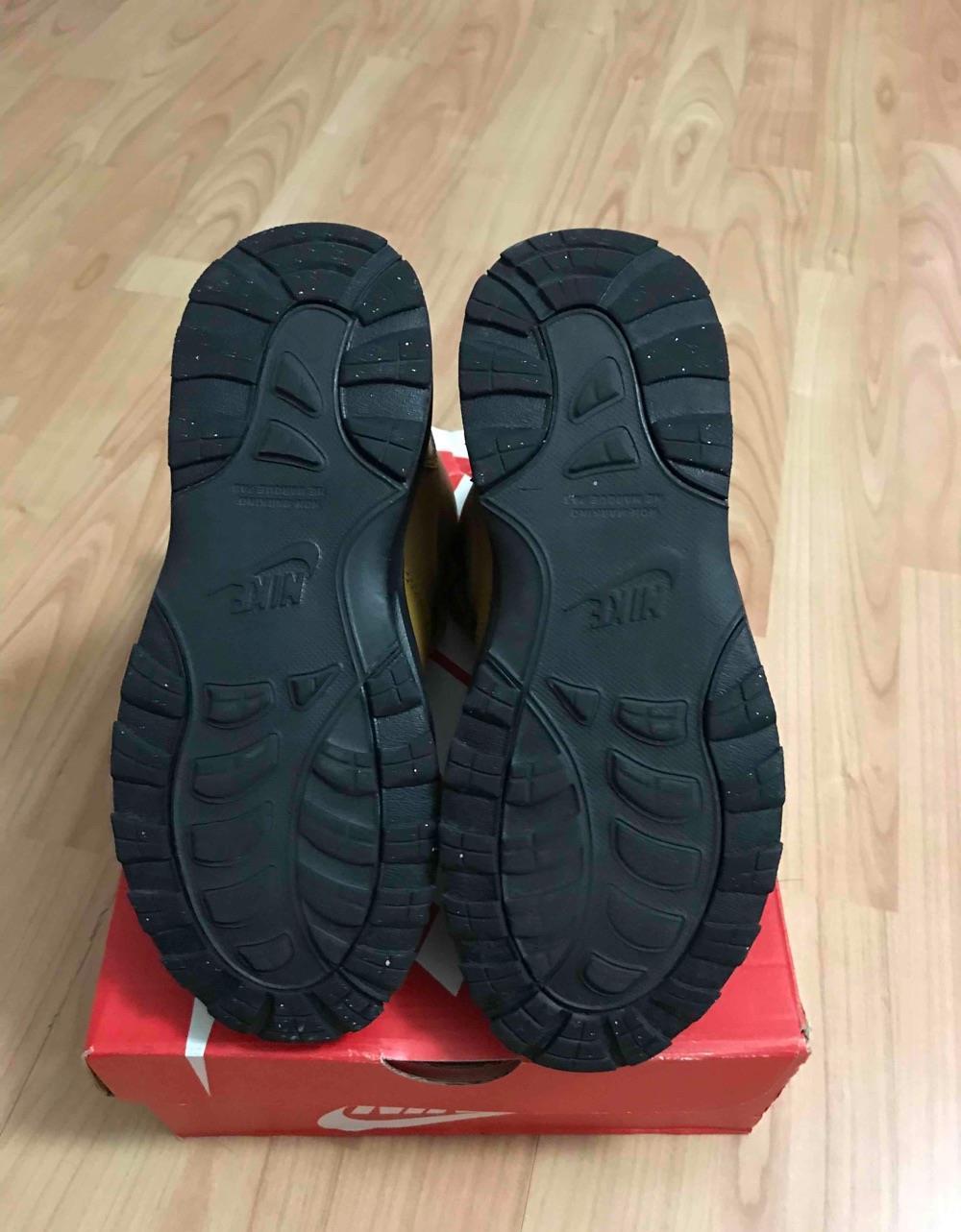 Vând adidași Nike mărimea 34