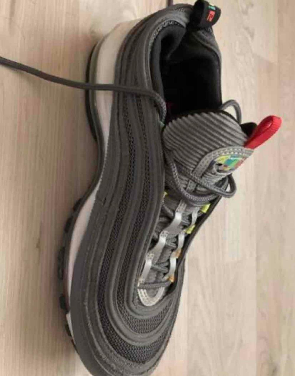 Vand Air Max 97