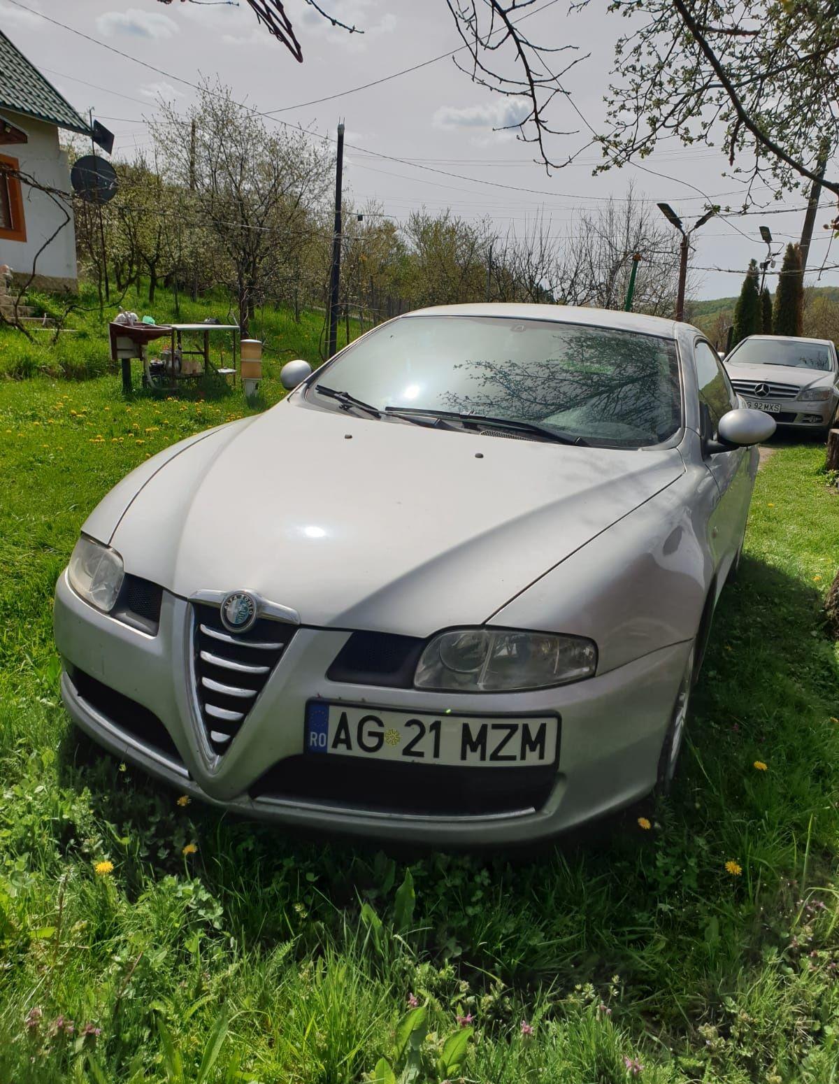 Vând Alfa Romeo GT sau schimb cu hibrid