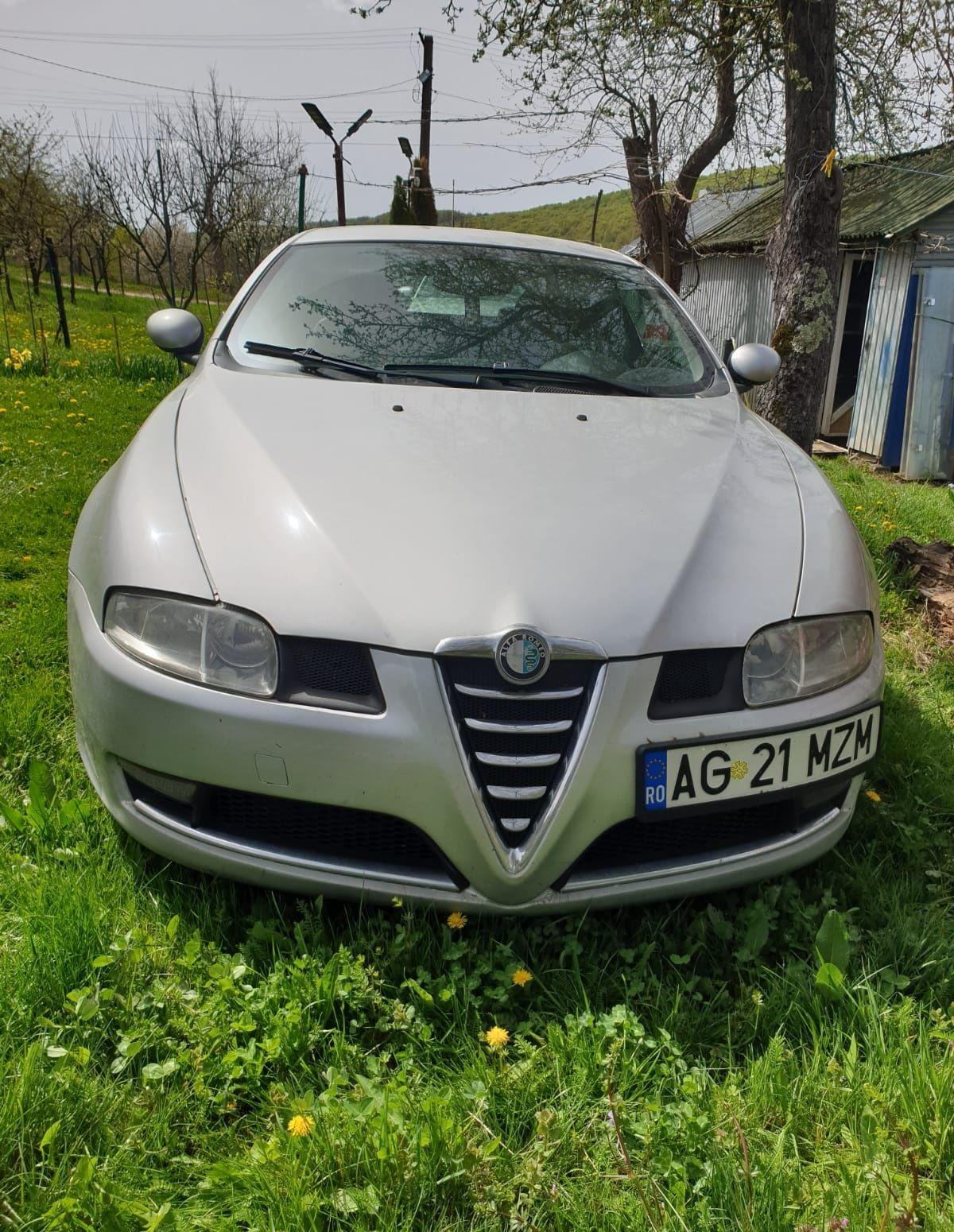 Vând Alfa Romeo GT sau schimb cu hibrid