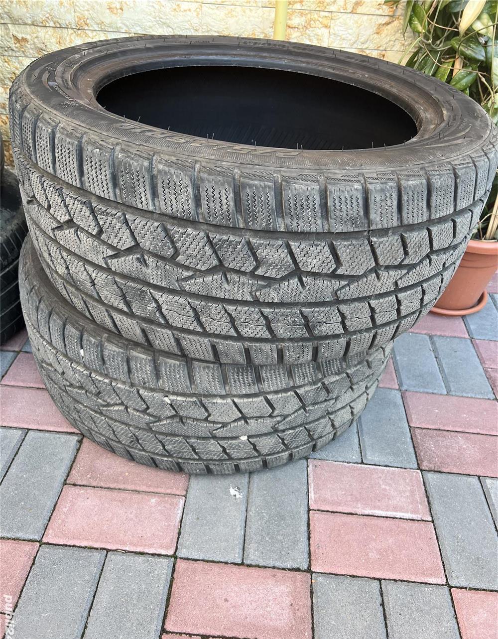 Vand anvelope de iarna  Touareg , mărimea FRC78 275/45R19 108V
