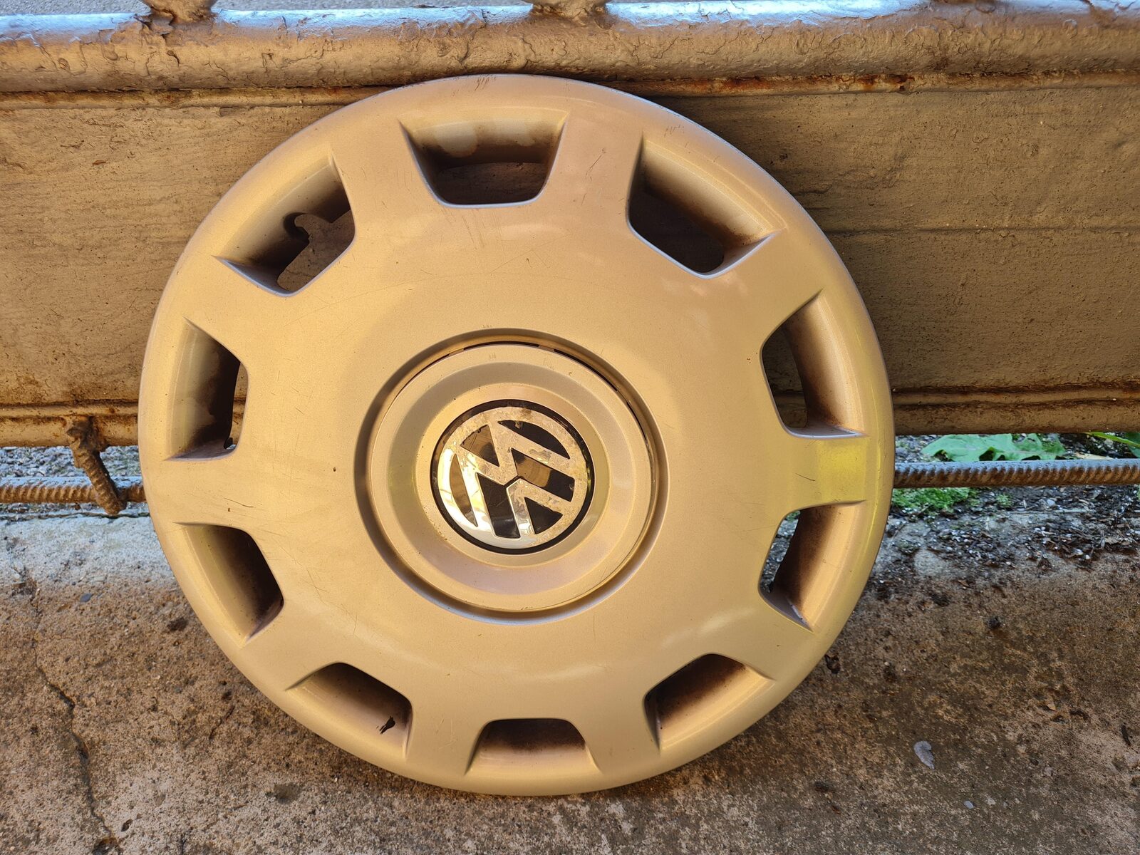 Vând anvelope HANCOOK+ capace vw originale