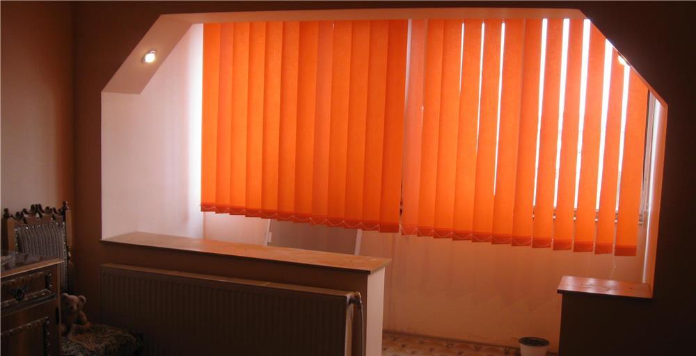 Vand Ap cu 3 camere ultracentral si superfinisat in Campia Turzii