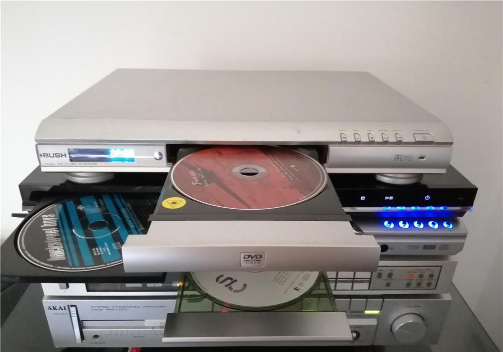 Vand aparate audio-video