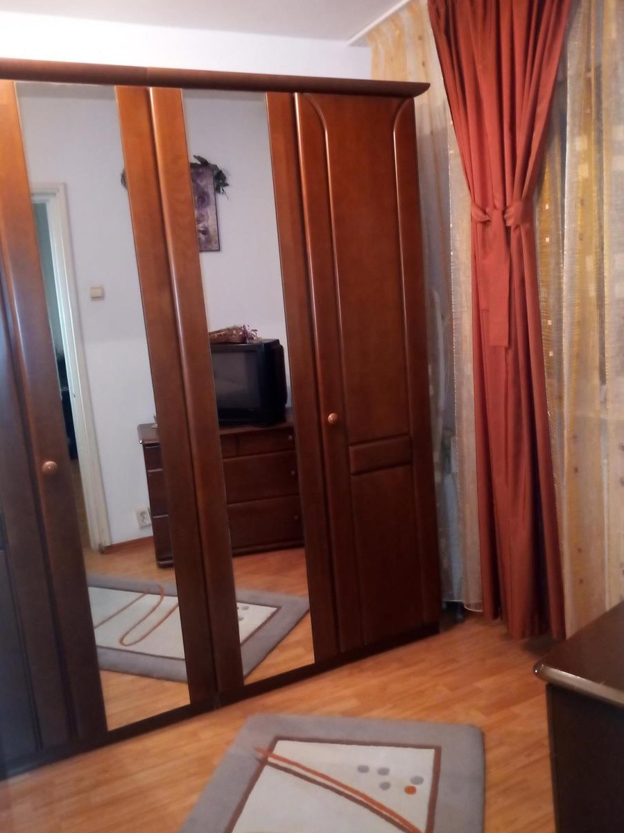 Vând apartament 2 camere , 55000 euro, Pitești,zona Kaufland Exercitiu.