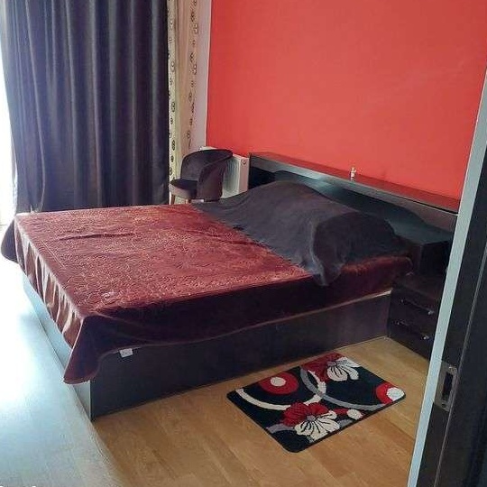 Vând apartament 2 camere, Floresti,  str.  Porii