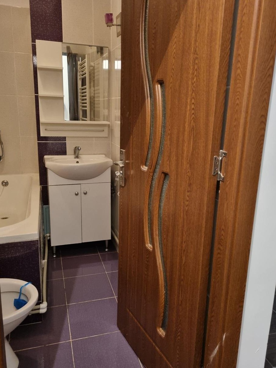 Vand apartament 2 camere open space