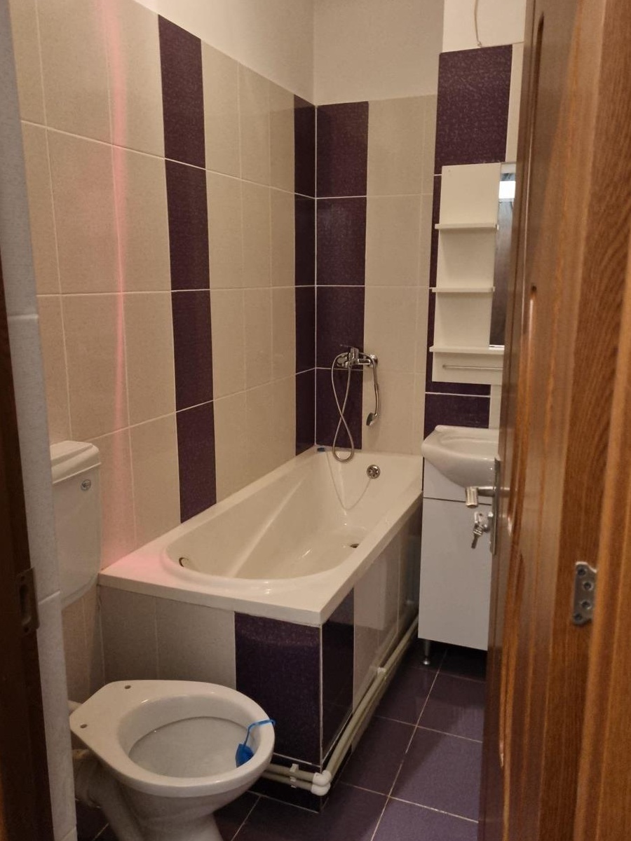 Vand apartament 2 camere open space