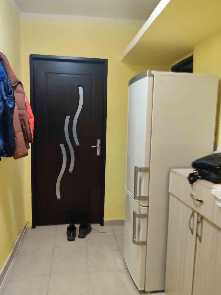 Vand apartament 2 camere, parter, zona ,, Spital Judetean"