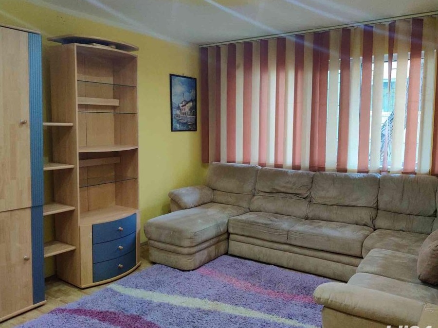 Vand apartament 2 camere, parter, zona ,, Spital Judetean"