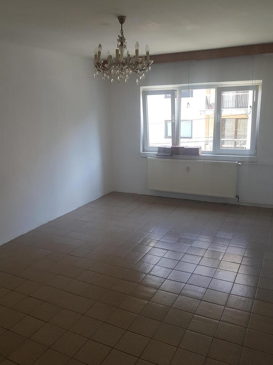 vand apartament 2 camere str telegrafului D16