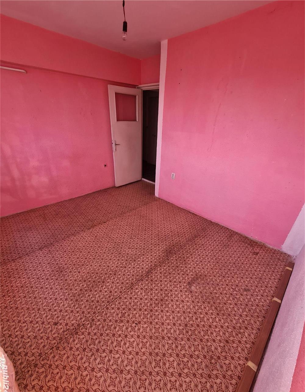 Vand apartament 2 camere Vidin