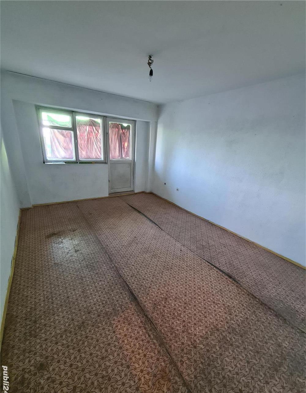 Vand apartament 2 camere Vidin