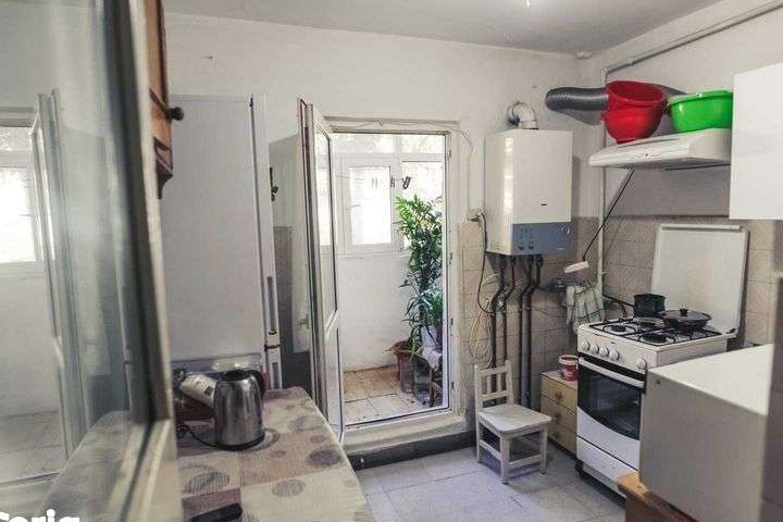 Vand apartament 3 camere Campulung Muscel