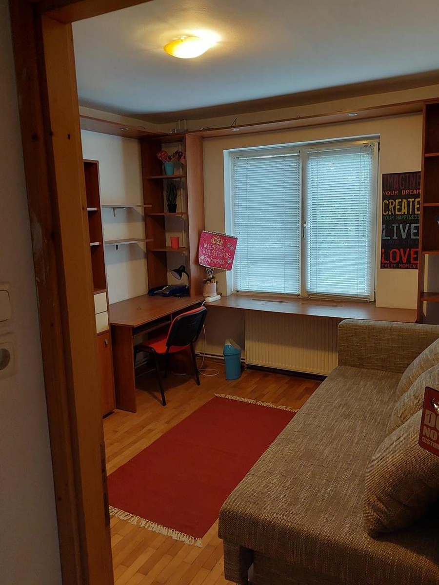 Vand apartament 3 camere Complex Studentesc