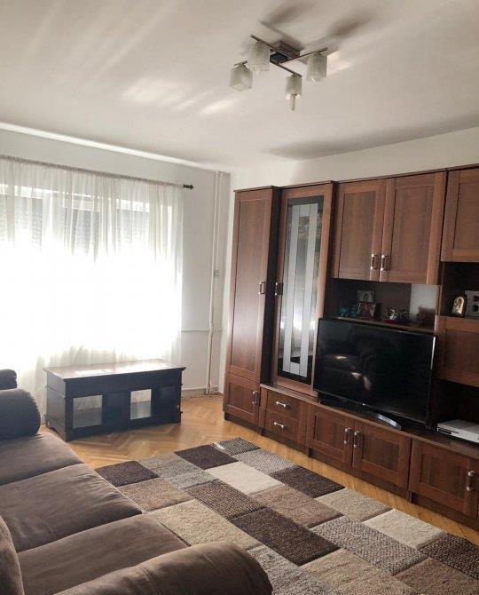 VAND APARTAMENT 3 CAMERE PB MARE APOSTOL ANDREI