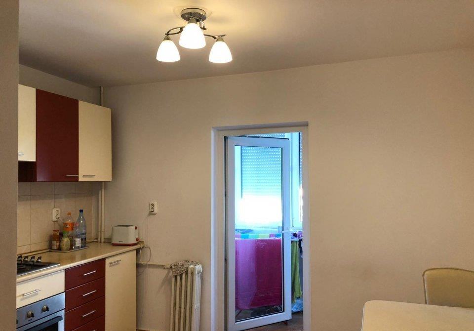 VAND APARTAMENT 3 CAMERE PB MARE APOSTOL ANDREI