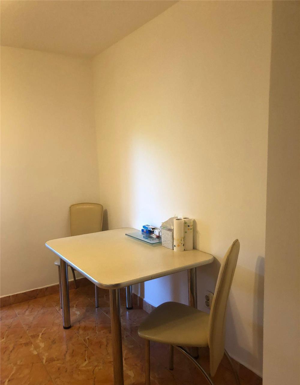 VAND APARTAMENT 3 CAMERE PB MARE APOSTOL ANDREI