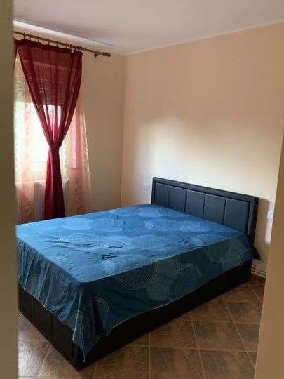Vand apartament 3 camere sud