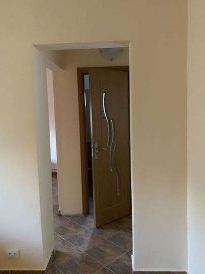 Vand apartament 3 camere sud