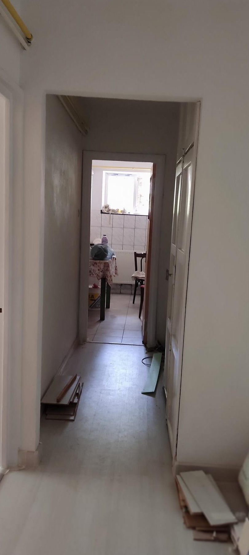 Vând apartament 3camere central