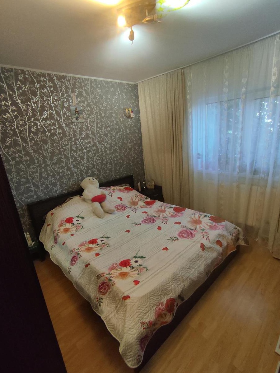 vand apartament cu 2 camere in Năvodari