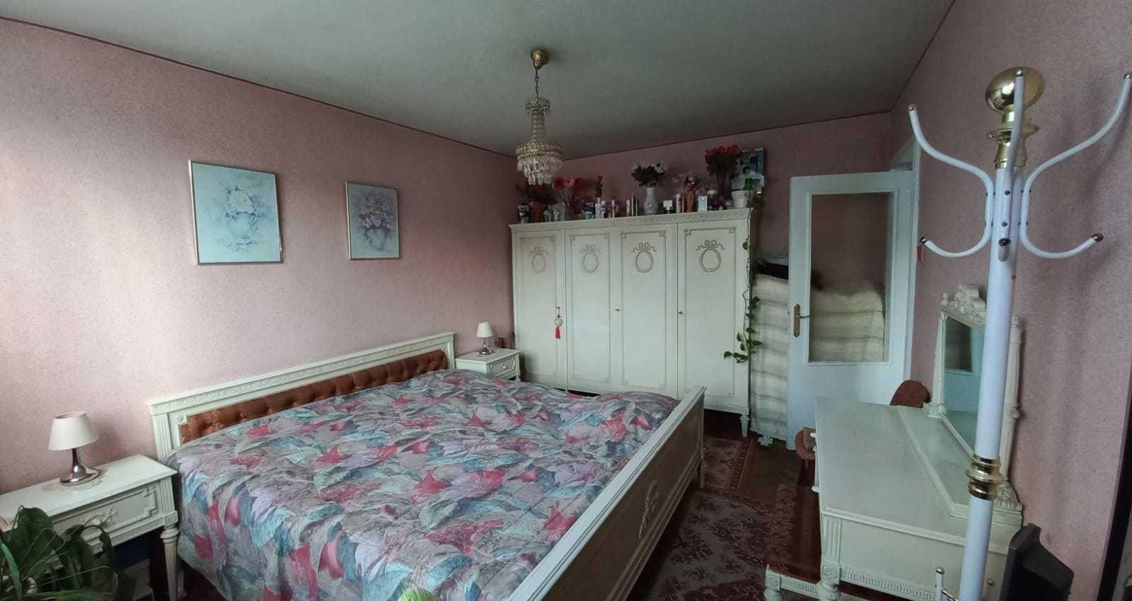Vand apartament cu 3 camere tip AN, str. Transilvaniei zona Rogerius