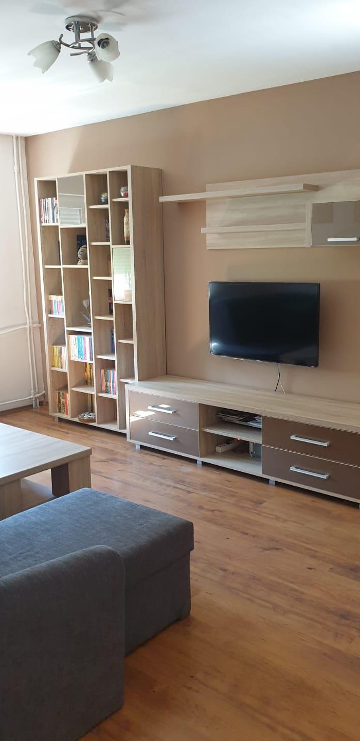 Vand apartament cu 3 camere tip PB in Rogerius