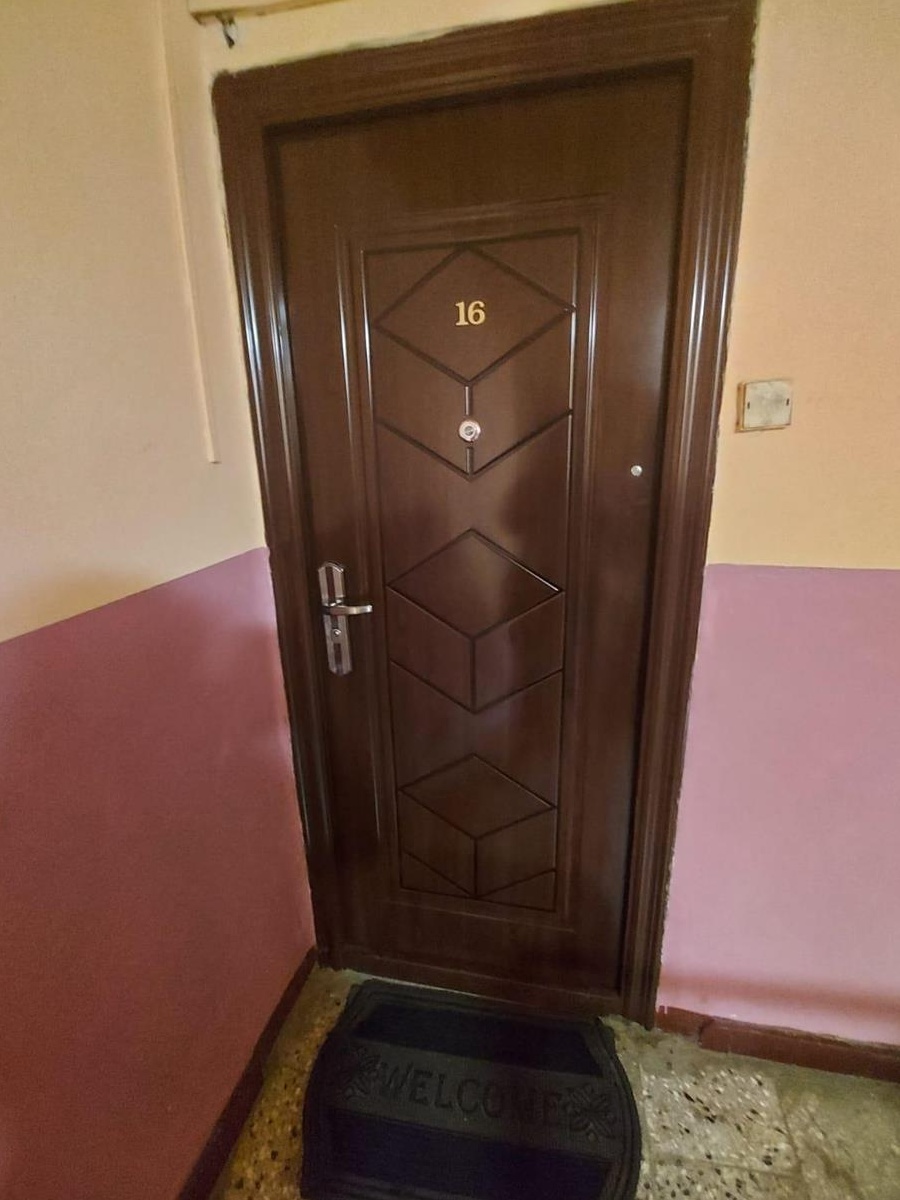 Vand Apartament cu 3 camere tip PB mare - confort sporit - zona NUFARUL - Oradea