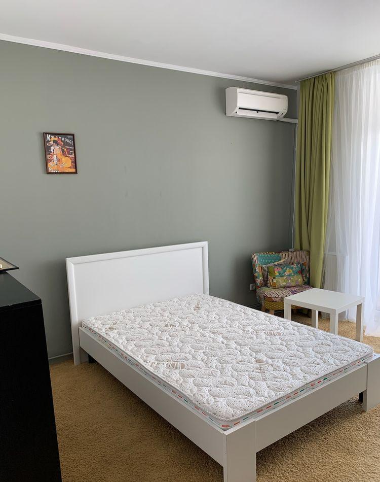 Vand apartament cu garaj subteran, in Andrei Muresanu
