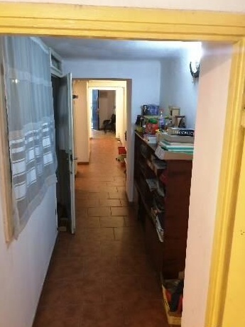 Vand apartament de 83 mp, pretabil si ca spatiu comercial in Brasov