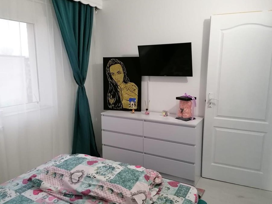 Vând apartament doua camere