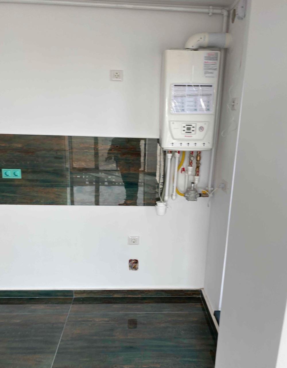 vand apartament giroc doua camere dezvoltator