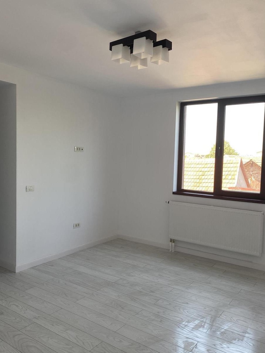 Vand apartament in Giroc