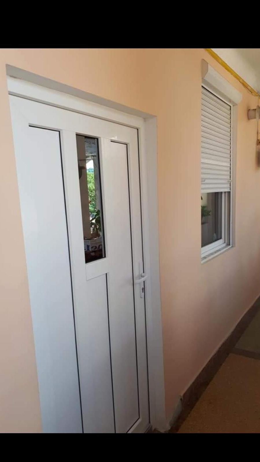 Vand apartament  la  casa+ o garsoniera