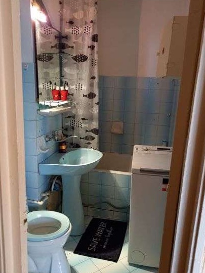 Vand apartament, zona centrala, utilat/ mobilat