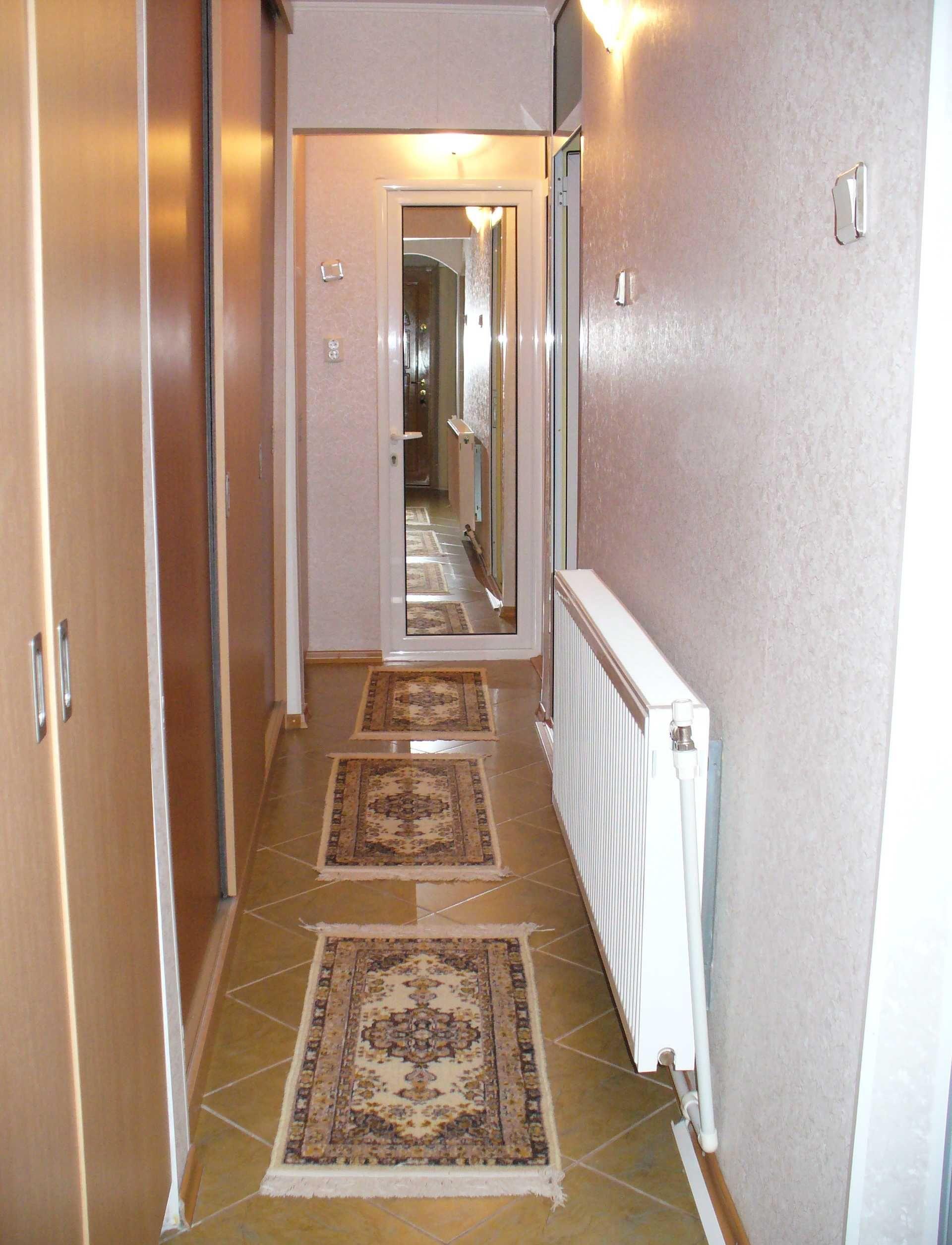 Vand apt. 3 camere decomandate