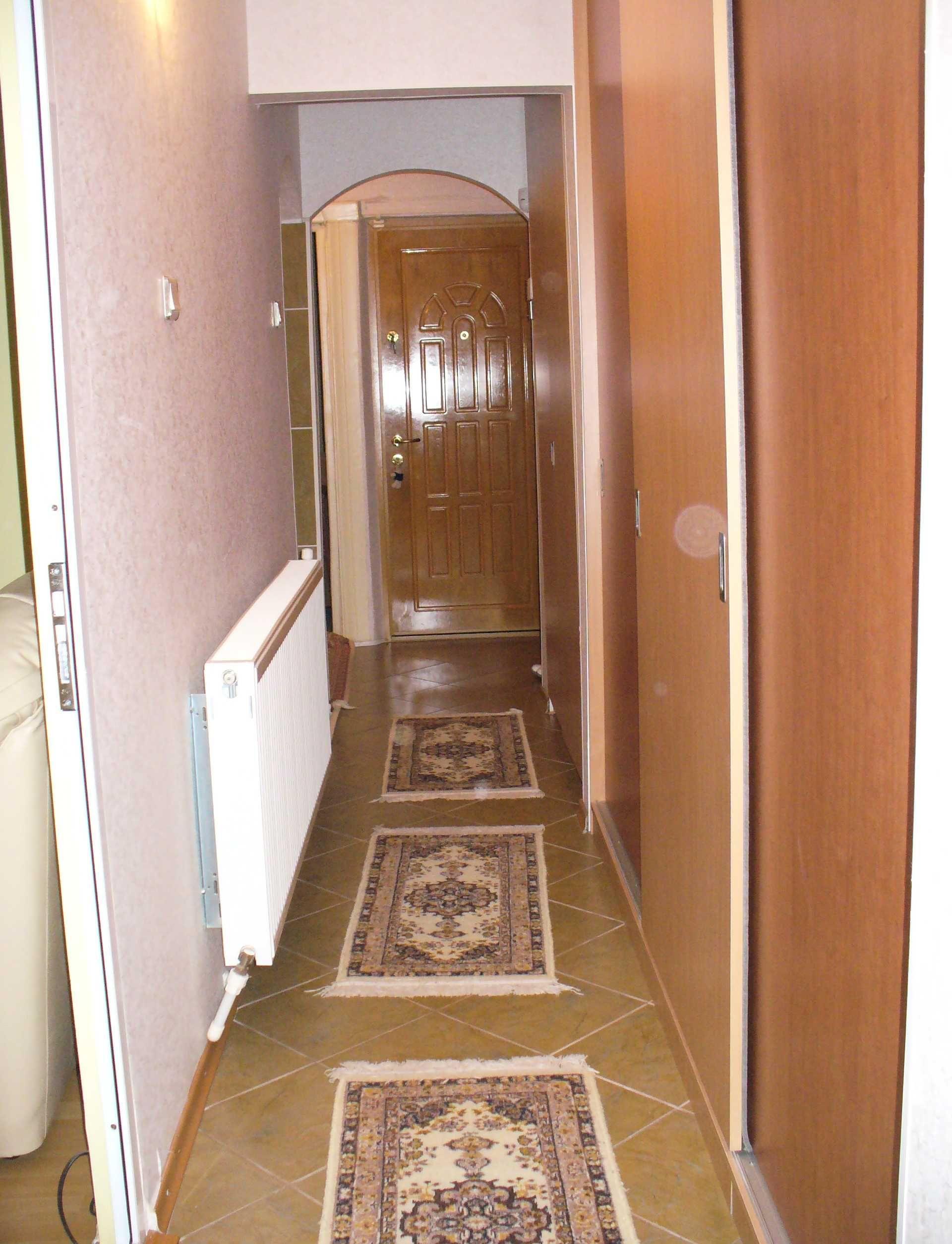 Vand apt. 3 camere decomandate