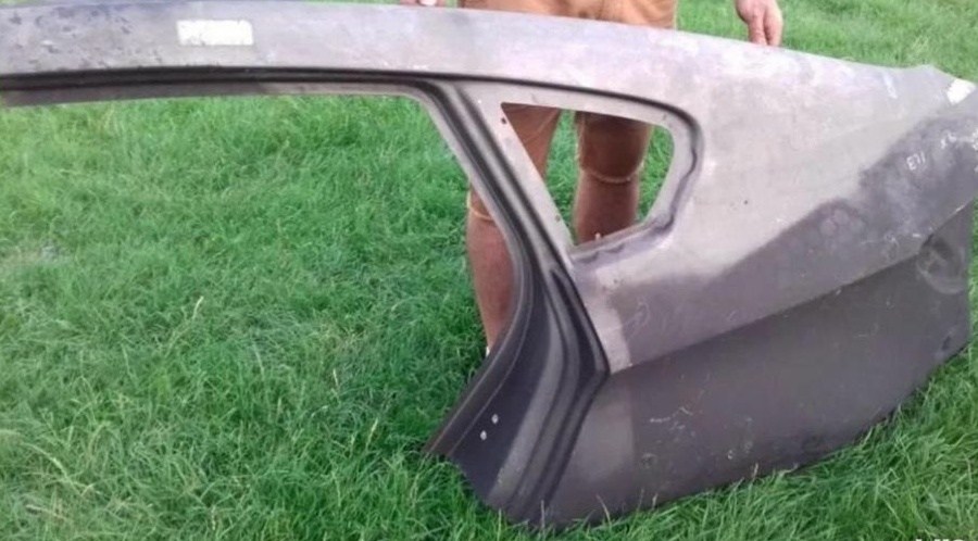 Vand aripa BMW X6